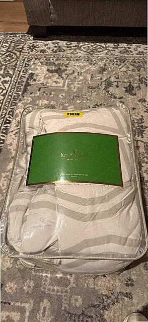 Kate Spade Bow Tile Gray Twin/Twin Xl Comforter Set 2 Pc Bedspread 100% Cotton