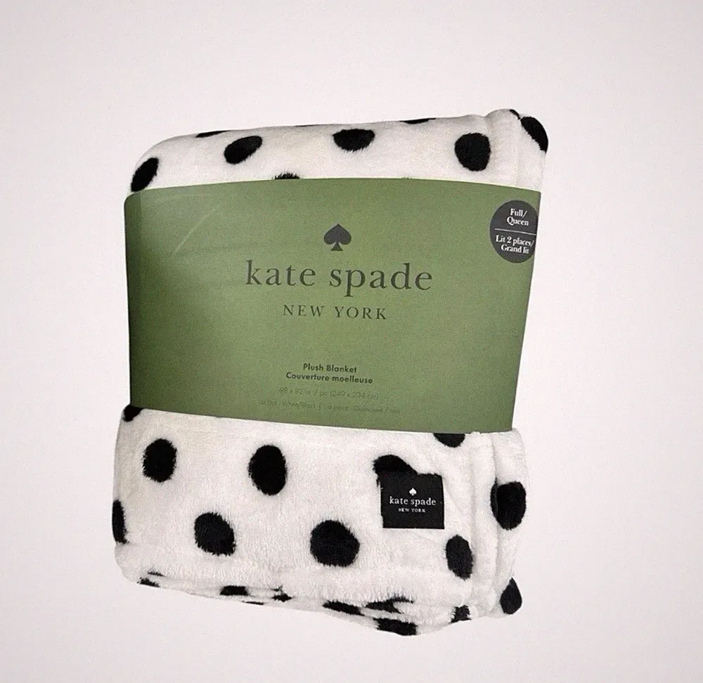 kate spade new york Full/Queen Plush Blanket Polka Dot White Black 98x92
