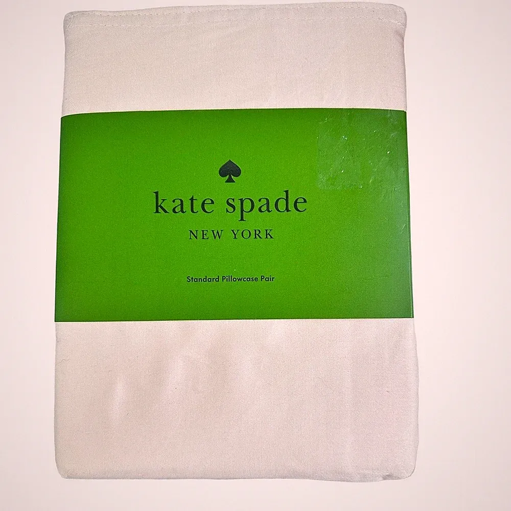 NEW KATE SPADE Standard Pillowcase Set Cotton Sateen Light Cafe Latte Preppy
