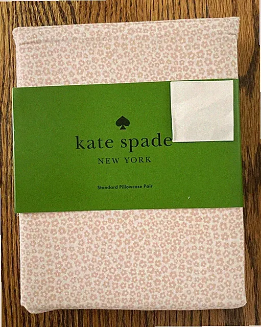 New! Set of Kate Spade New York Standard Pair Pillowcases Dusty Pink Flowers
